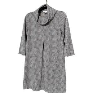 Tyler Boe Sweater Print 3/4 sleeve black & gray Dress  Cowl Neck XS with pockets